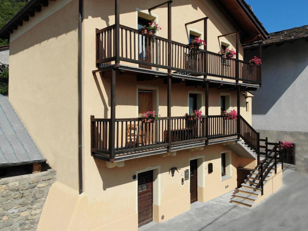 Grenier Du Coeur Leilighet Aosta Eksteriør bilde